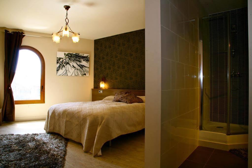 Hotel Casa Clara